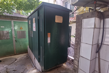 景德鎮華陽小區箱式變壓器噪聲治理施工前 景德鎮華陽小區箱式變壓器噪聲治理施工前